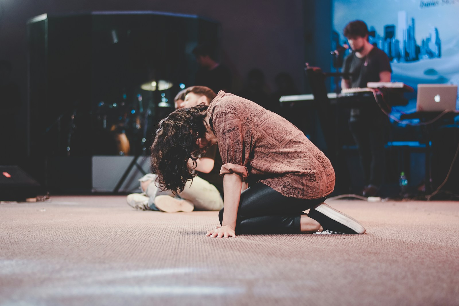 THE MINISTRY OF COMFORT THROUGH THE ANOINTING