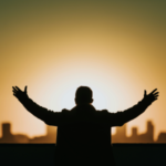 GOD'S GLORY THROUGH THE MINISTER'S LIFE ‎