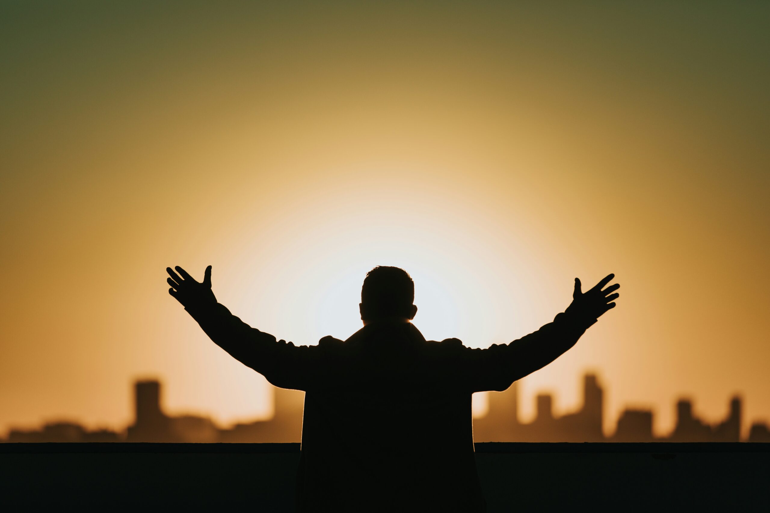 GOD'S GLORY THROUGH THE MINISTER'S LIFE ‎