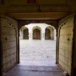 HELP FOR OPEN DOORS