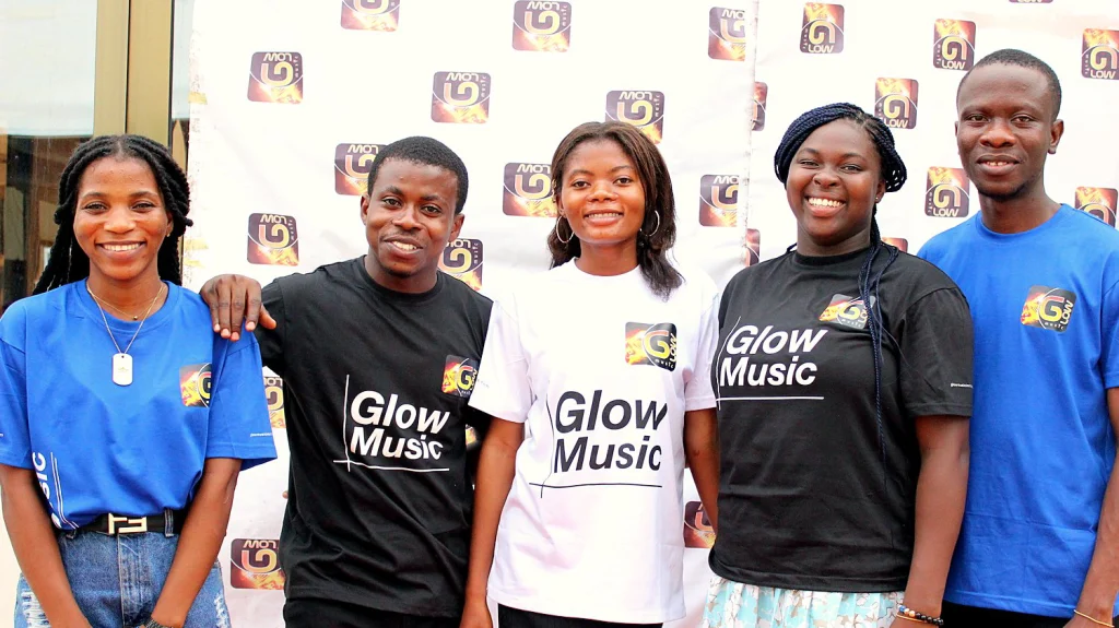 Glow Music Anniversary Praise 2021