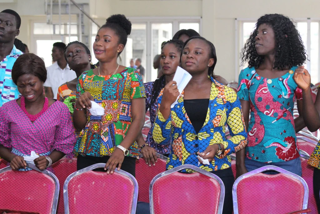 Breakthrough Praise 2018, Glow Music Ministry