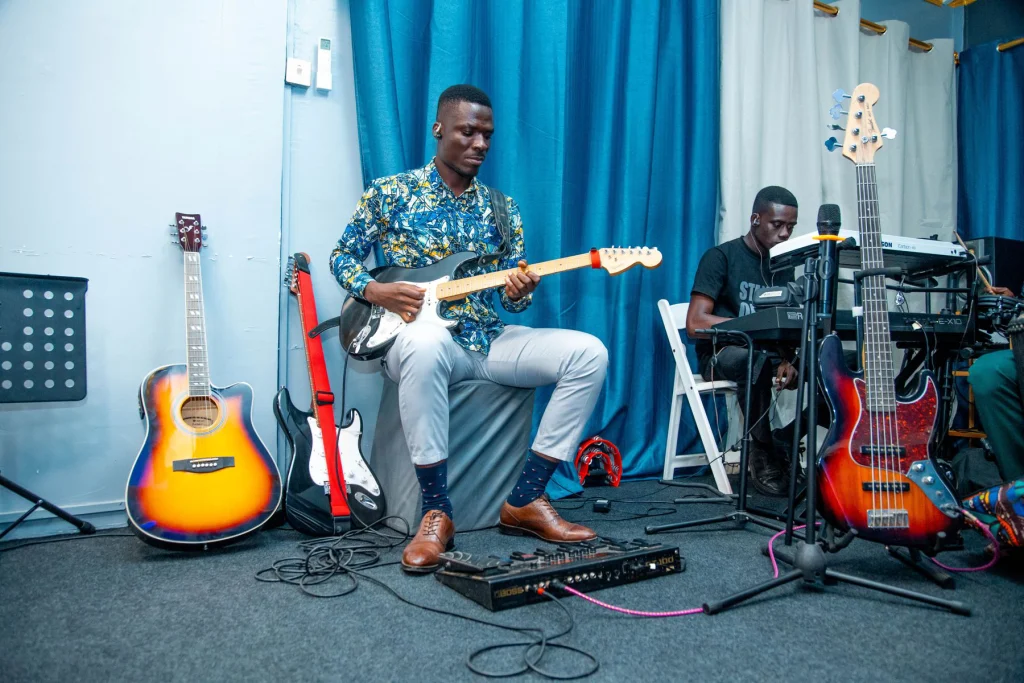 Family Praise — August 2025, Glow Music Ministry