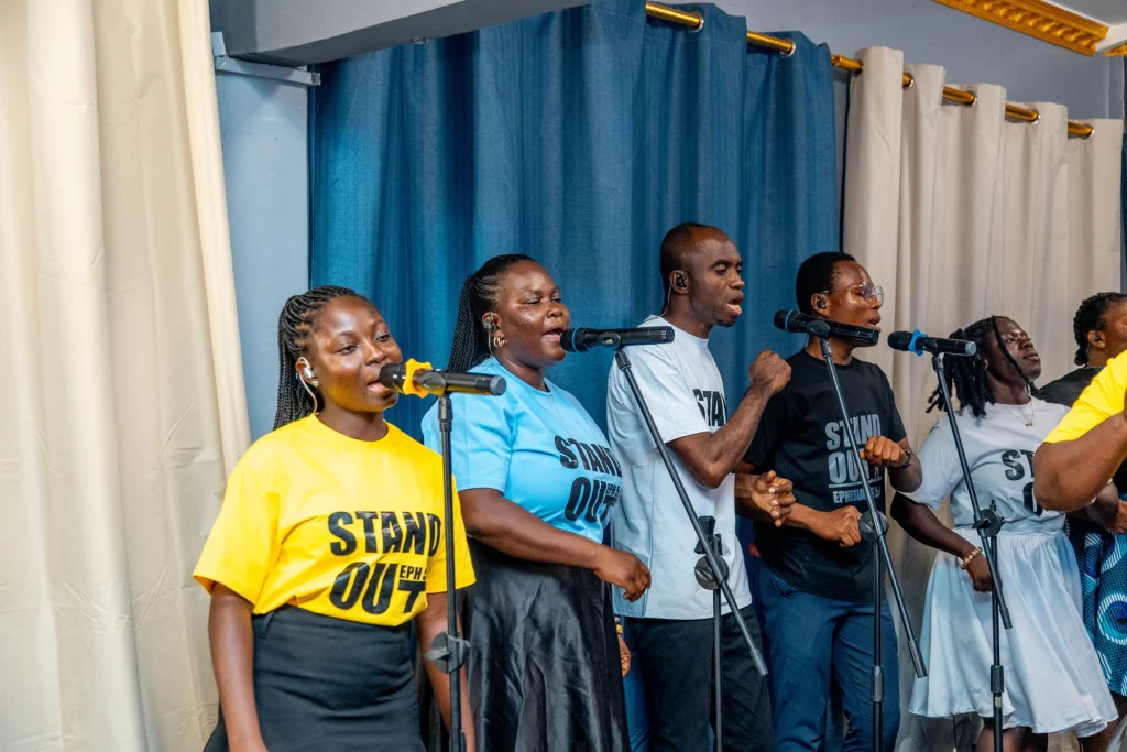 Family Praise — December 2025, Glow Music Ministry