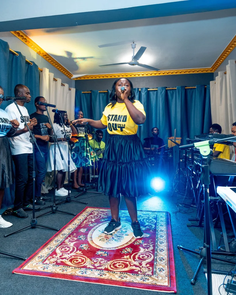 Family Praise — December 2025, Glow Music Ministry