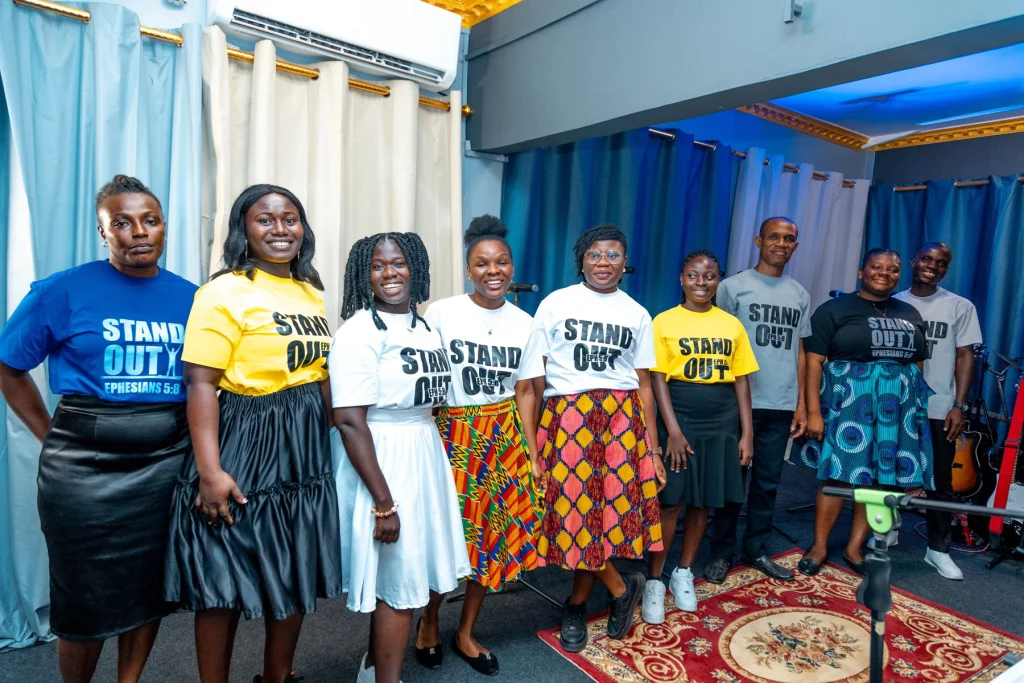 Family Praise — December 2025, Glow Music Ministry
