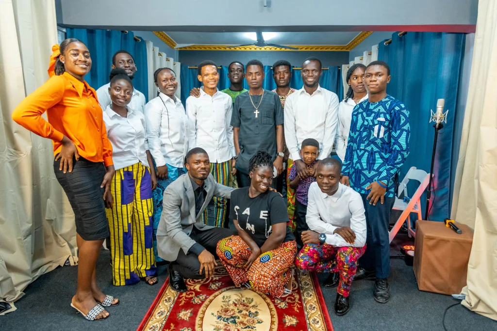 Family Praise — October 2025, Glow Music Ministry