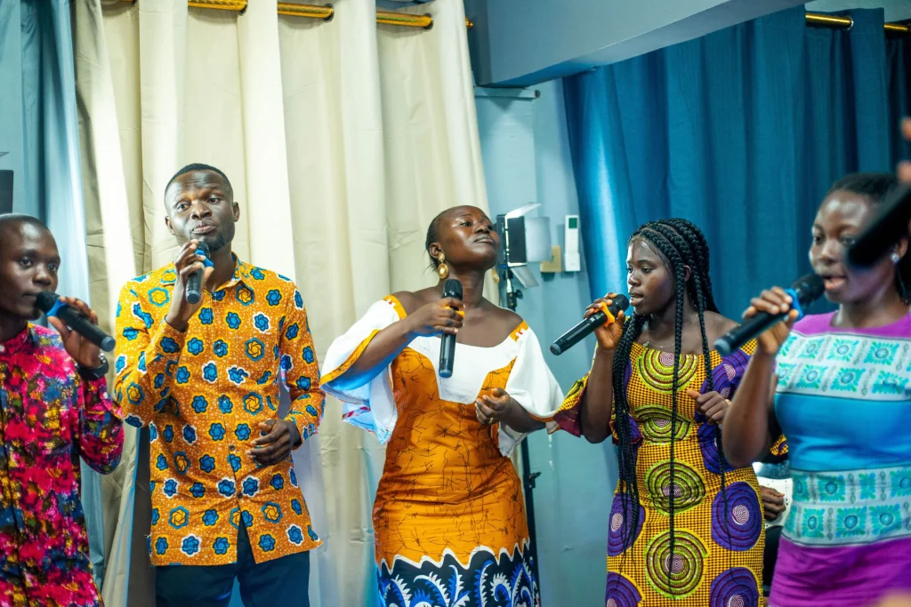 Family Praise — September 2025, Glow Music Ministry