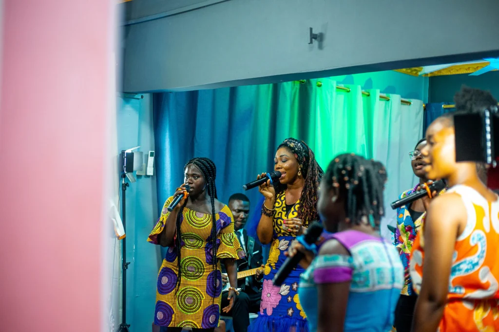 Family Praise — September 2025, Glow Music Ministry